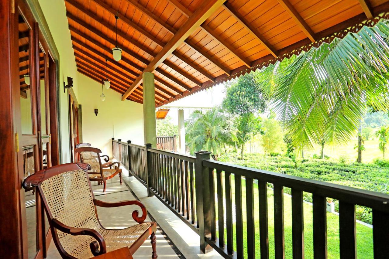 Villa Peacock Walahanduwa Exterior foto